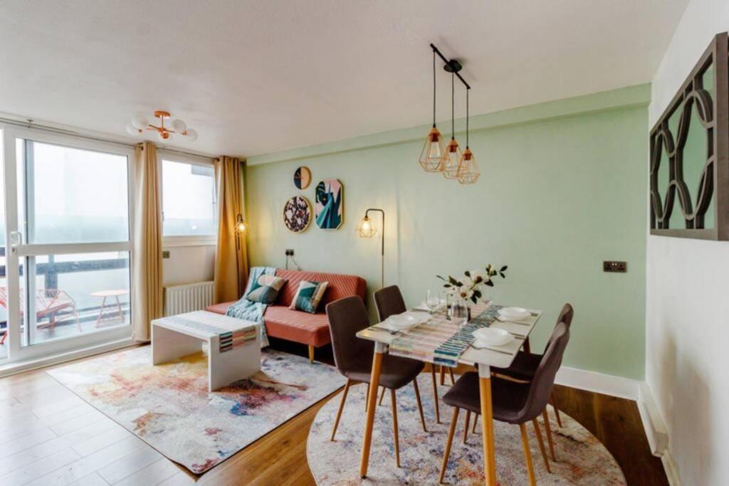 Super Spacious 2 Bedroom Apt 20Mn From Central. London Kültér fotó